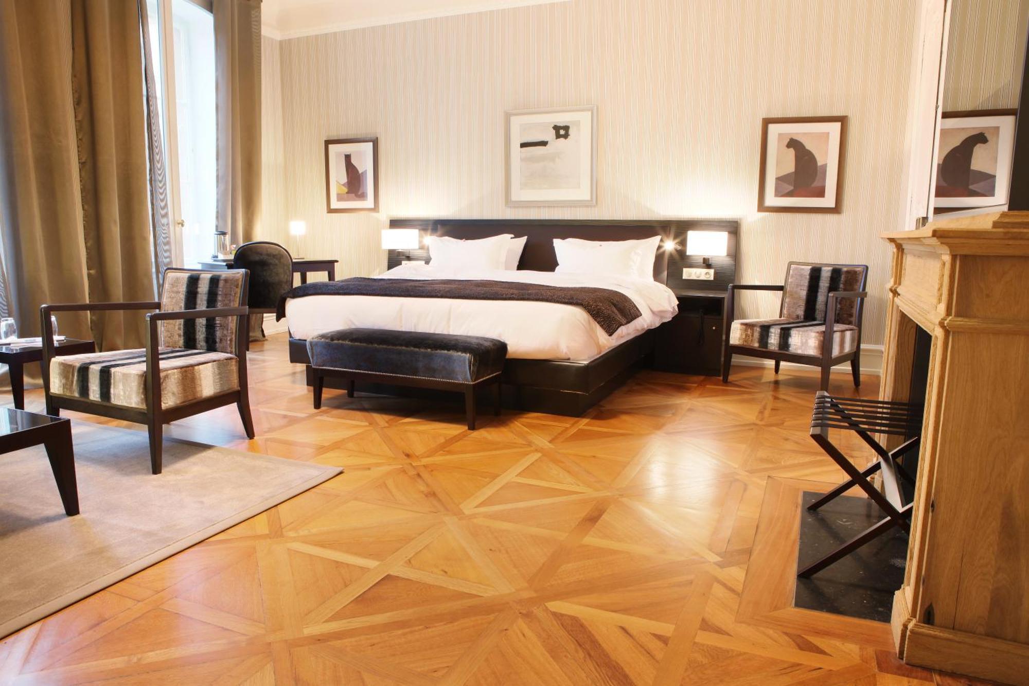 Deluxe King Suite,1654274866:JPEG